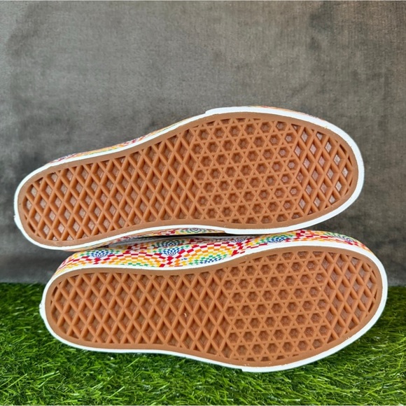Vans Old Skool Platform Pride Rainbow Checkered Skate Shoes Women US 6.5 - Picture 8 of 13